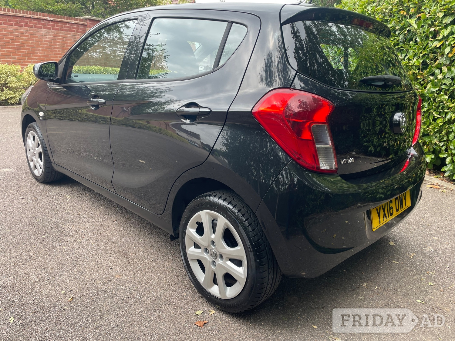 [ berth ]Vauxhall Viva