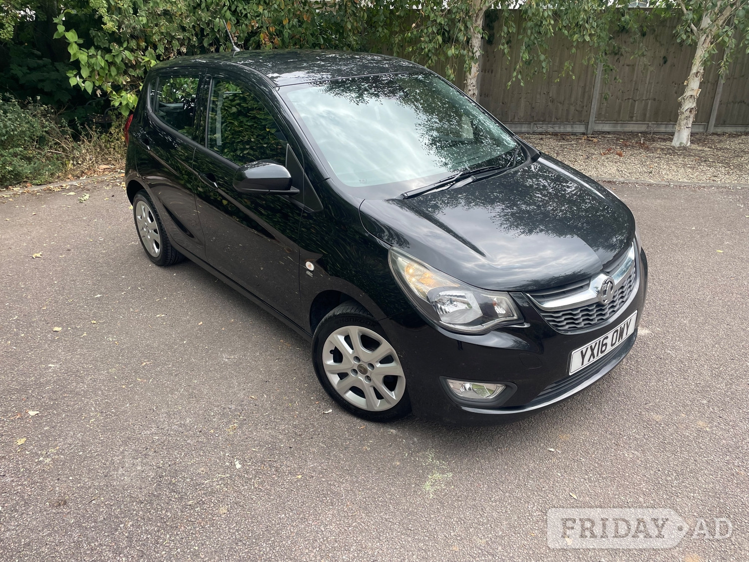 Vauxhall Viva 2016 - Cars in Leicester