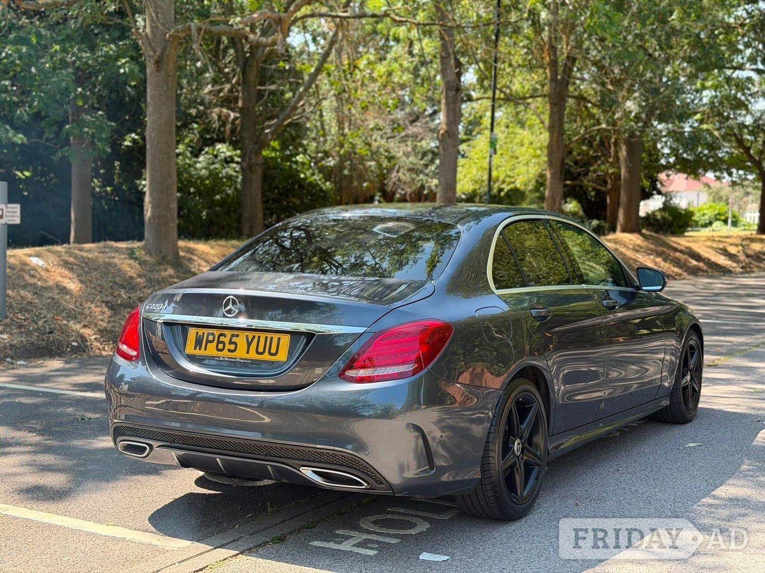 [ berth ]Mercedes-Benz C Class