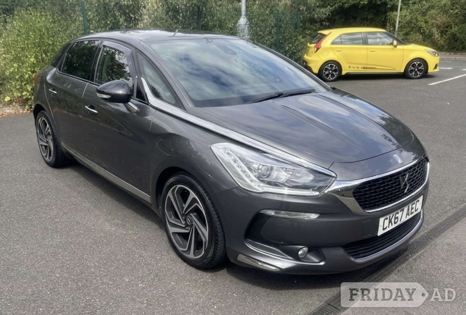 DS DS 5 2017 in Tredegar