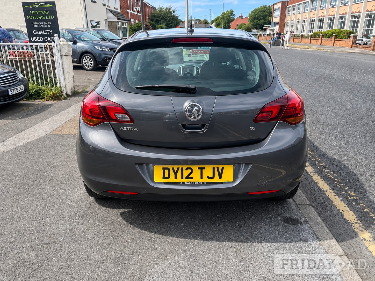Vauxhall Astra 2012 - Cars