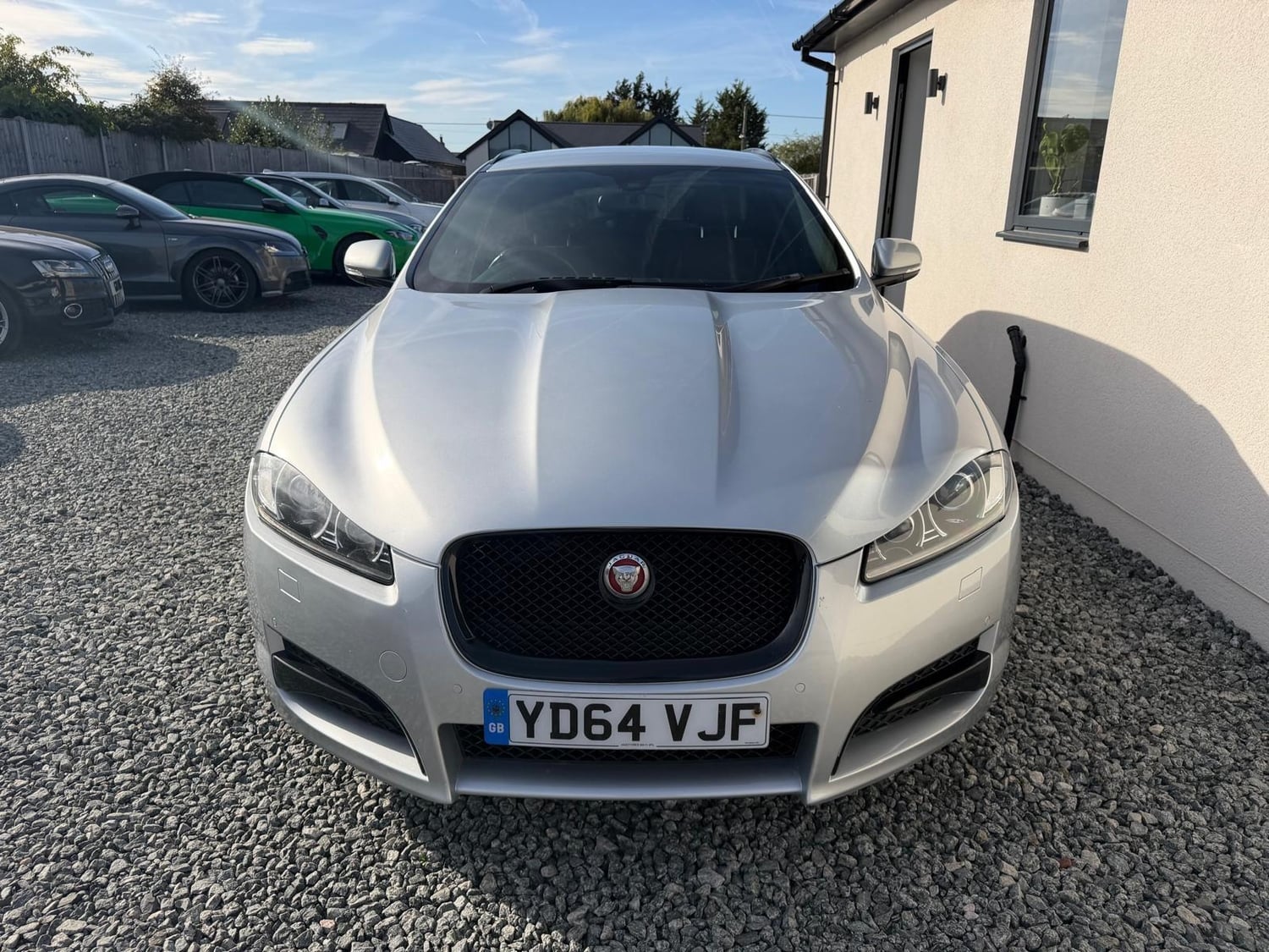 [ berth ]Jaguar XF