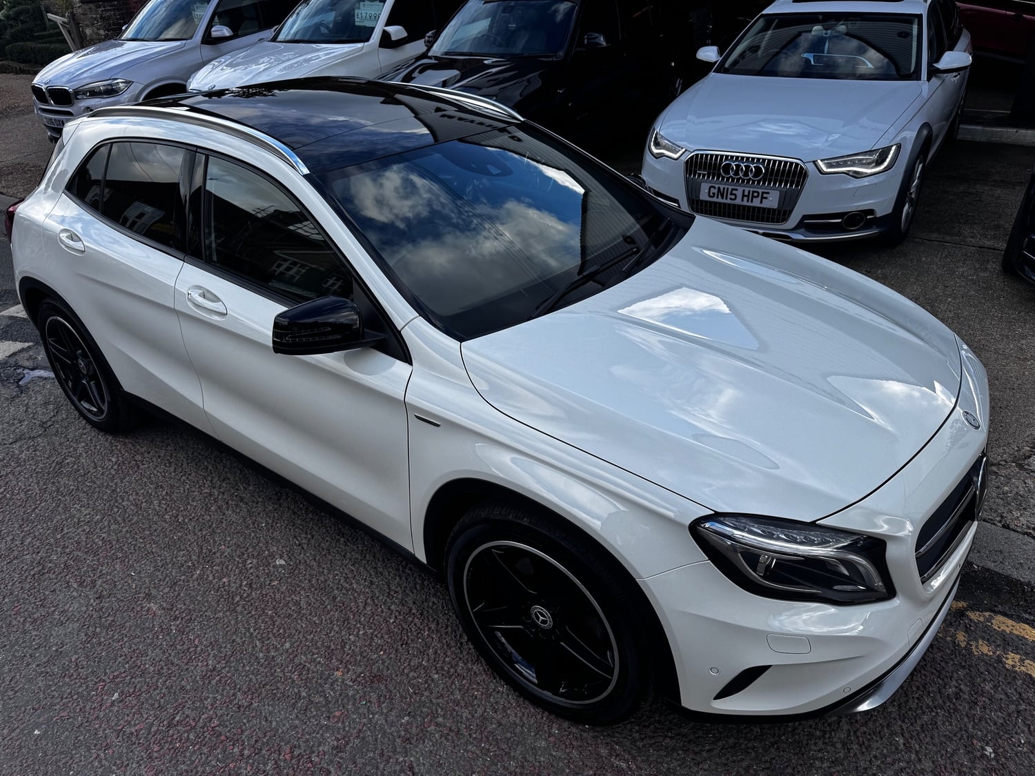 [ berth ]Mercedes-Benz GLA