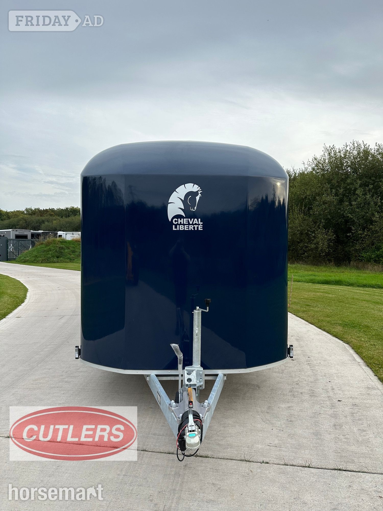 [ berth ]Cheval Liberte Maxi 4