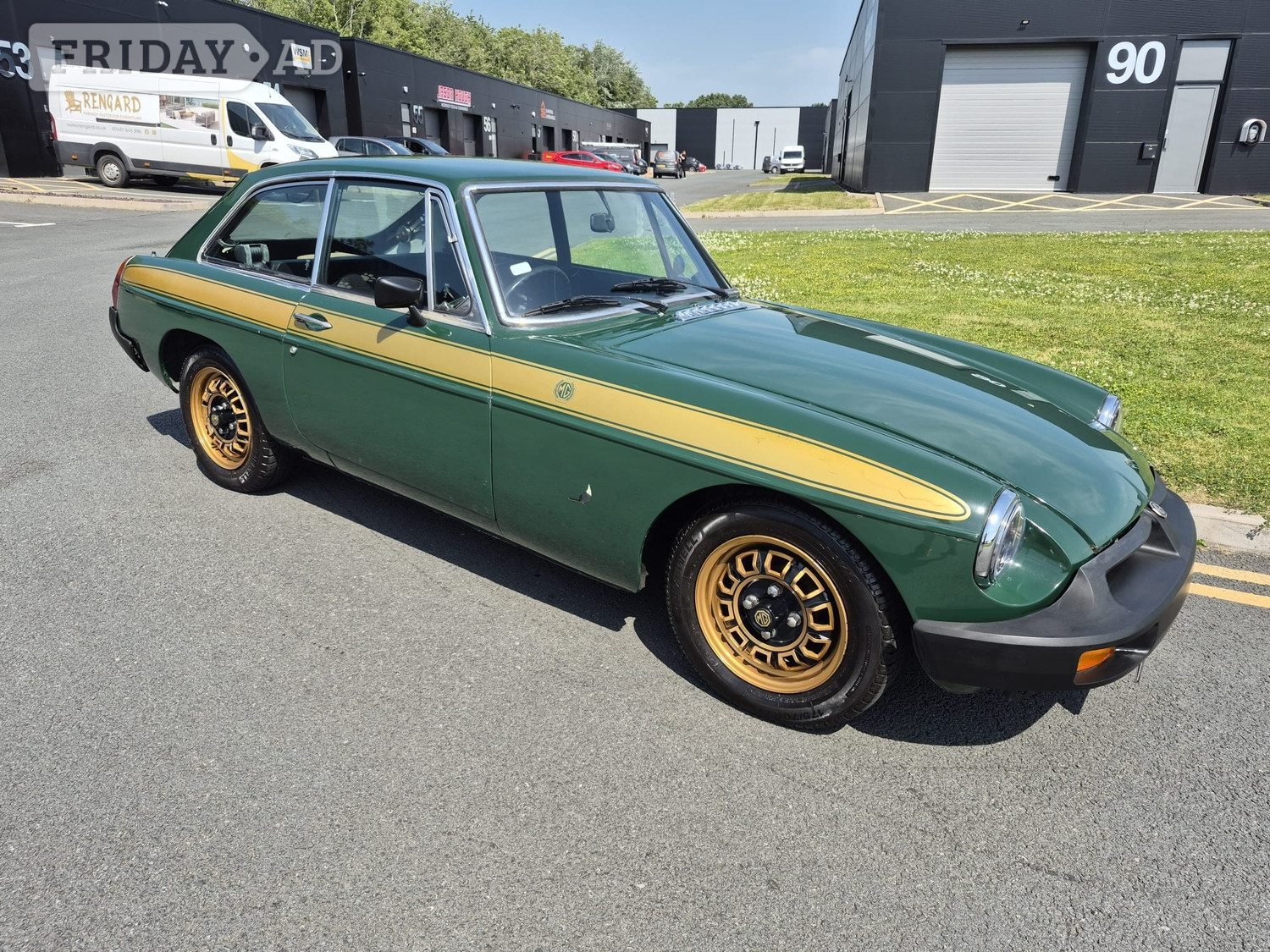 MG MGB 1975 in Market Drayton