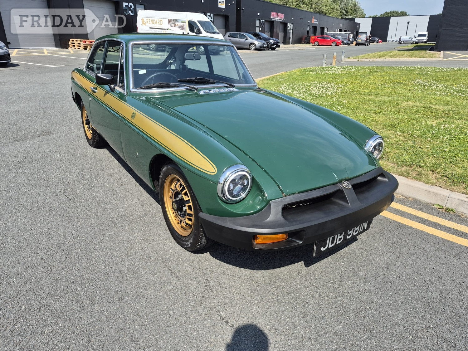[ berth ]MG MGB
