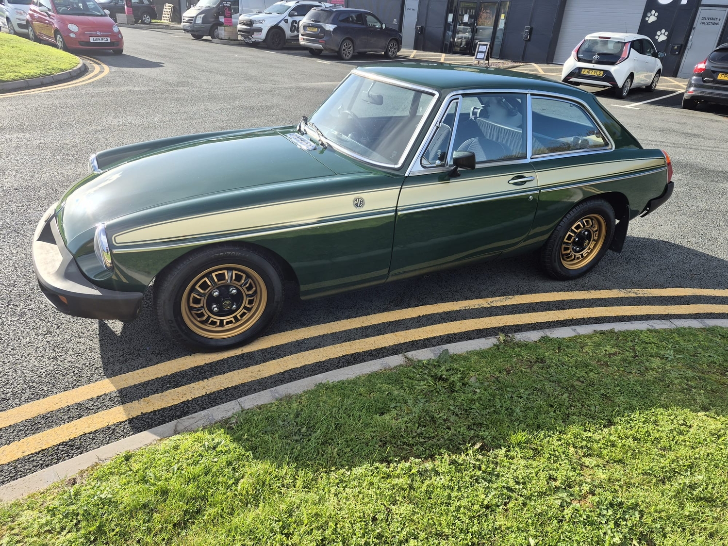 MG MGB 1975 - Cars