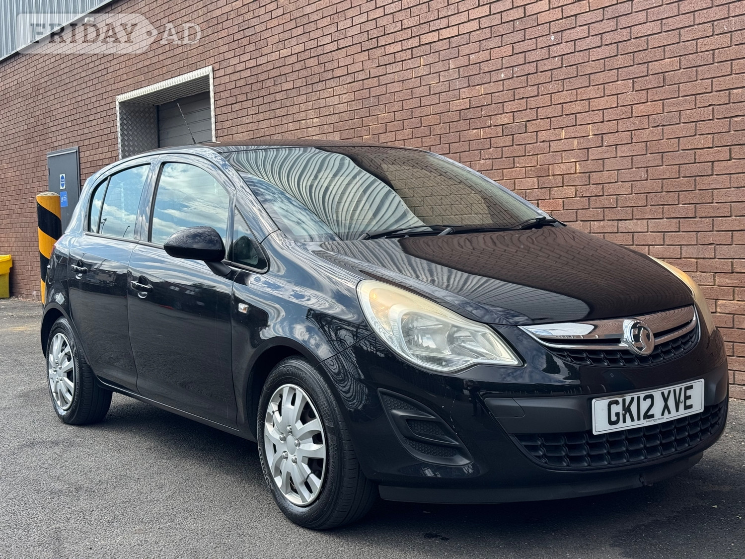 Vauxhall Corsa 2012 - Cars in Ashford