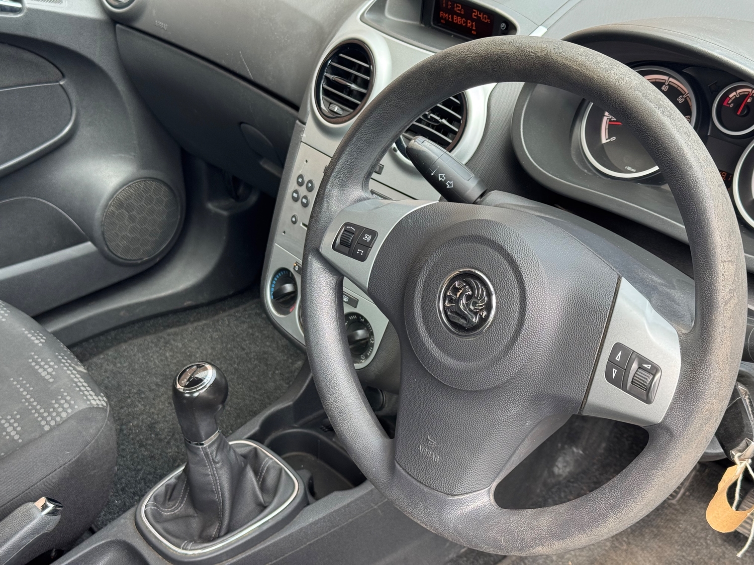 Vauxhall Corsa 2012 - Cars