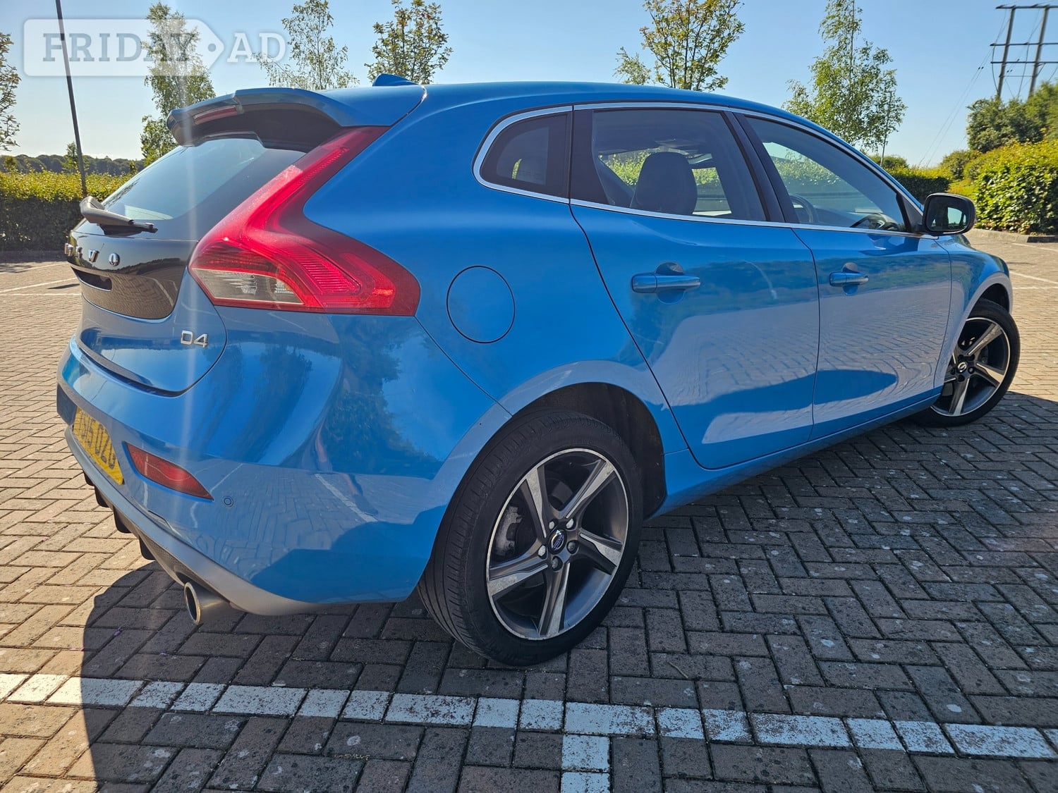 [ berth ]Volvo V40