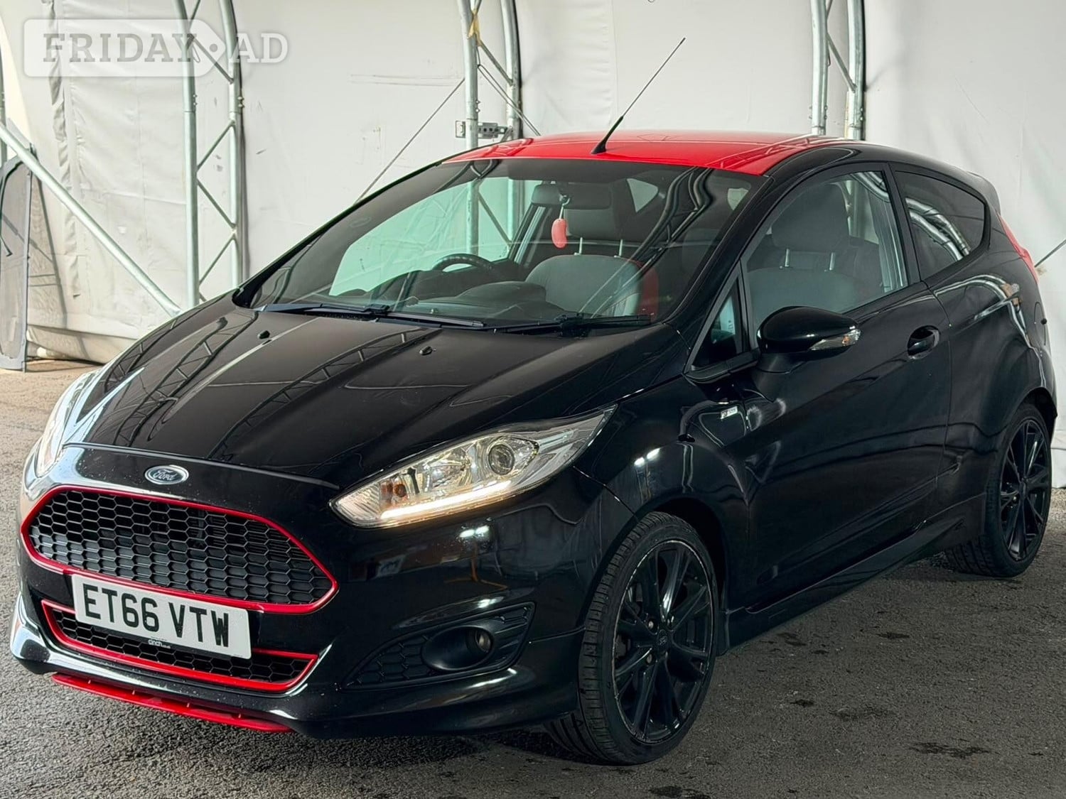 [ berth ]Ford Fiesta