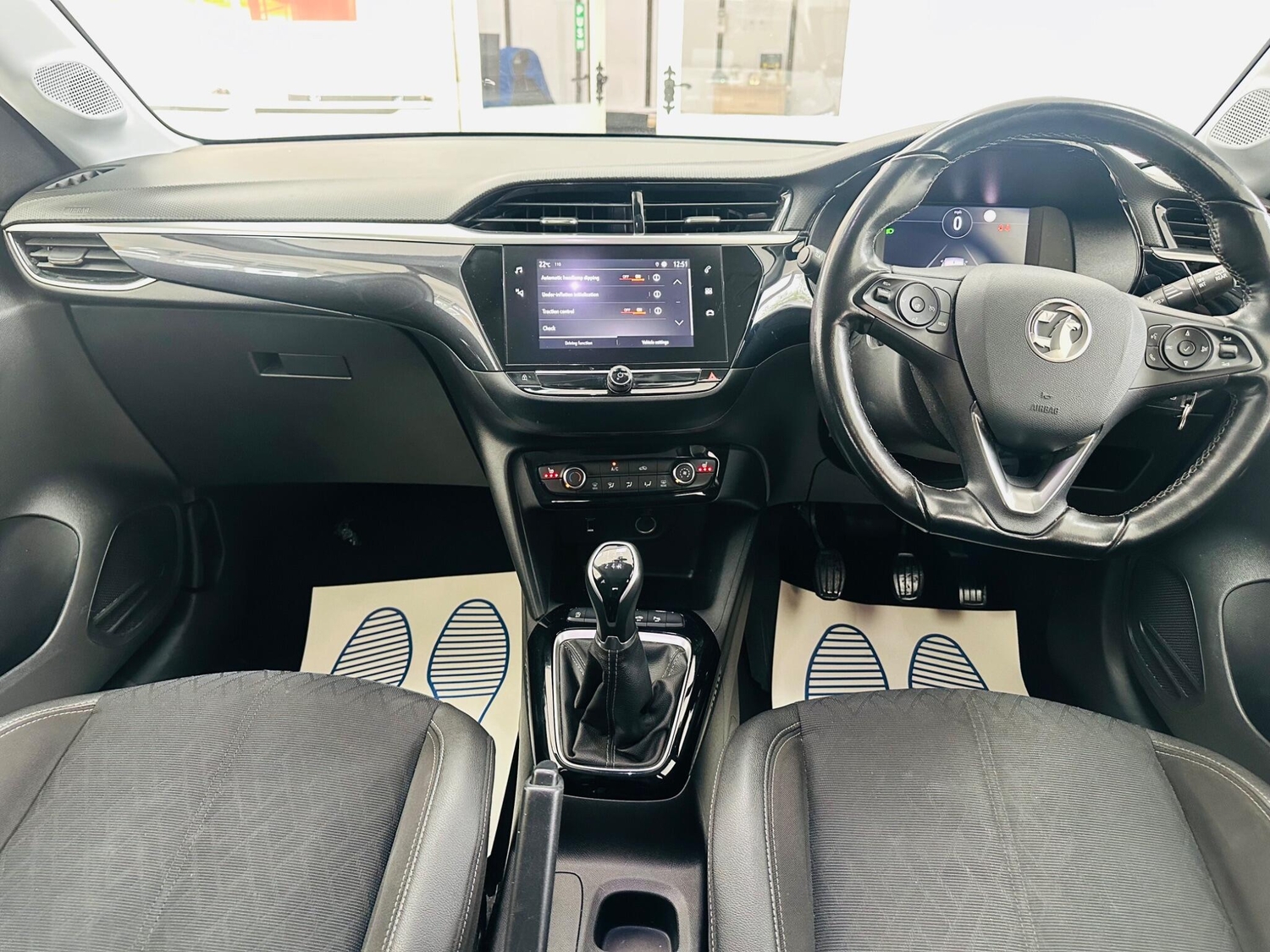 [ berth ]Vauxhall Corsa