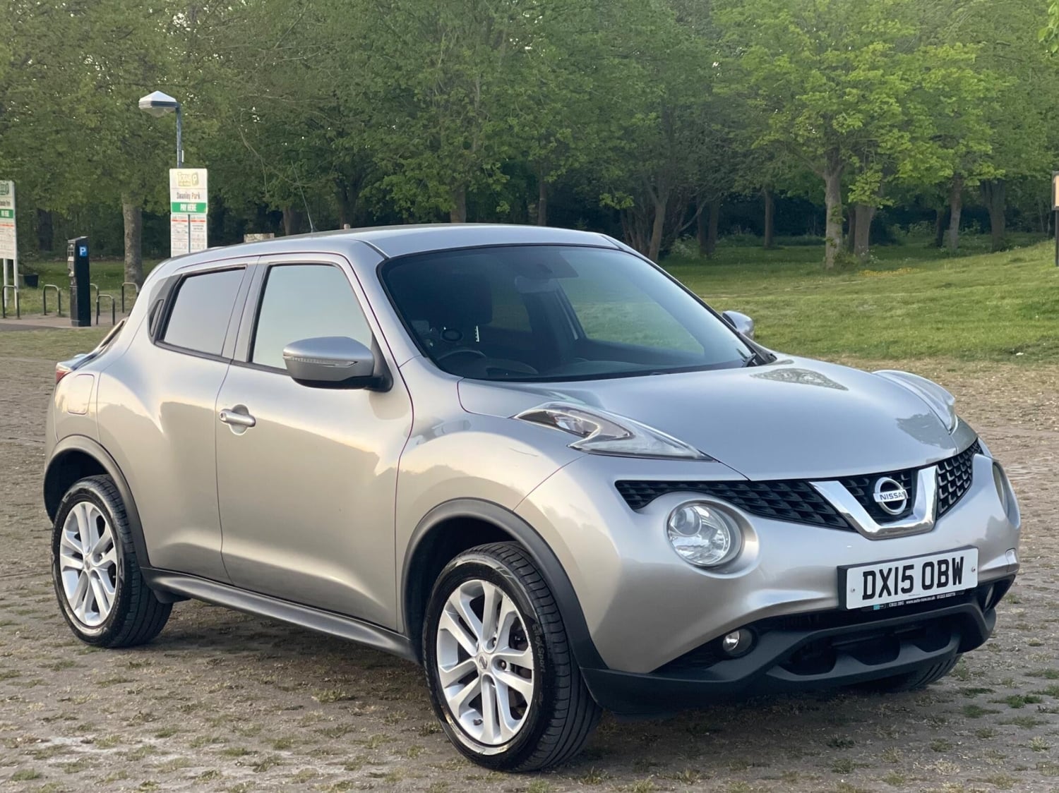 Nissan Juke 2015 - Cars in Swanley