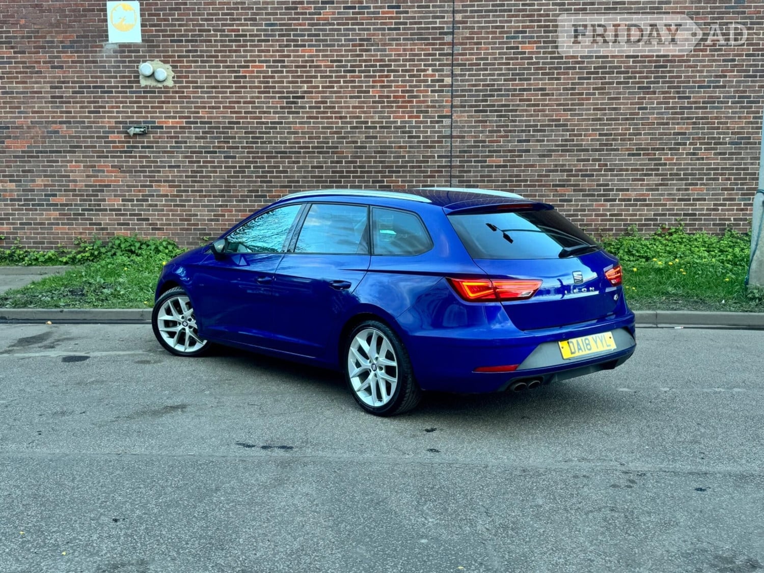 SEAT Leon 2018 - Cars in Leeds