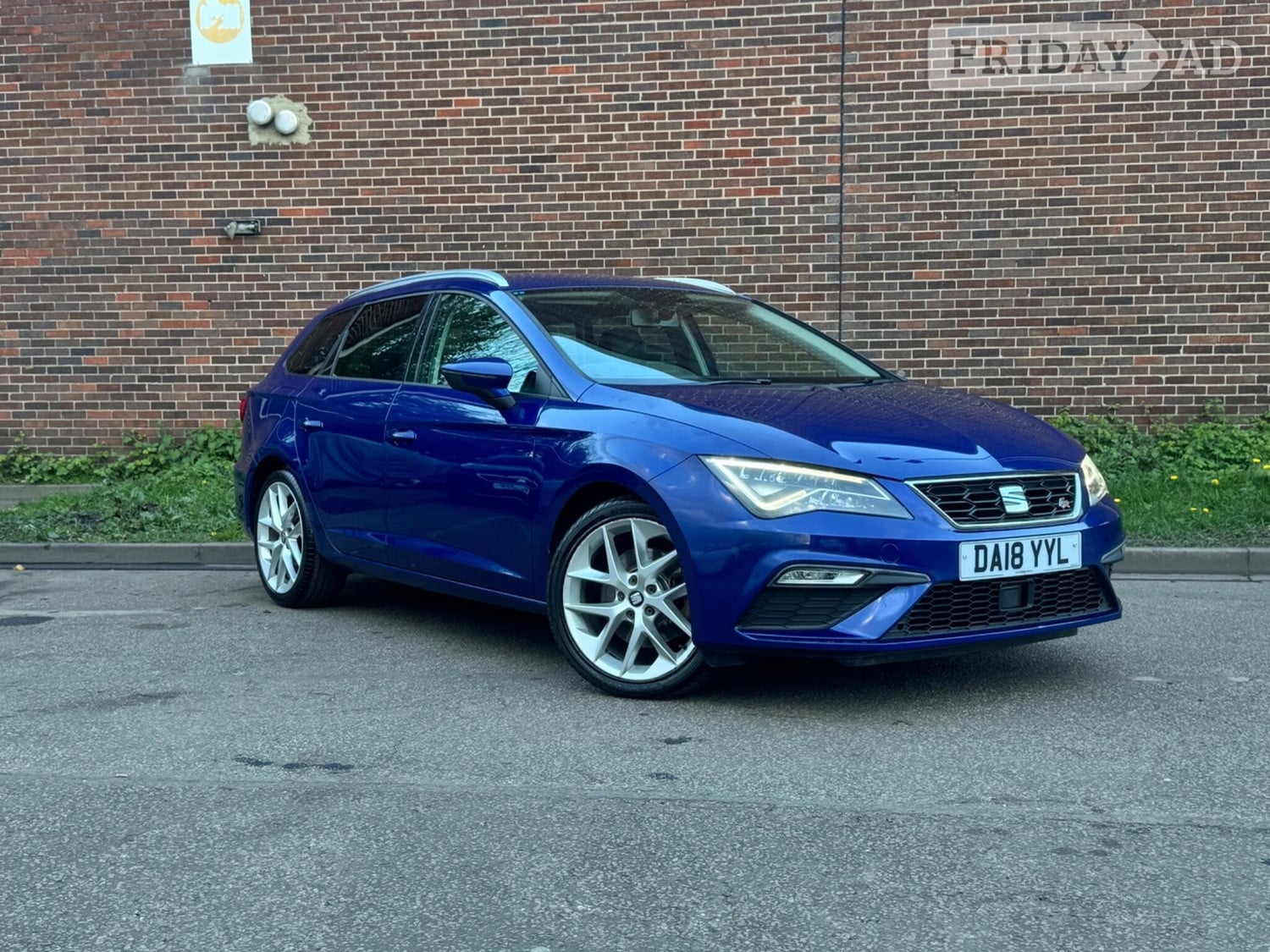 SEAT Leon 2018 in Leeds