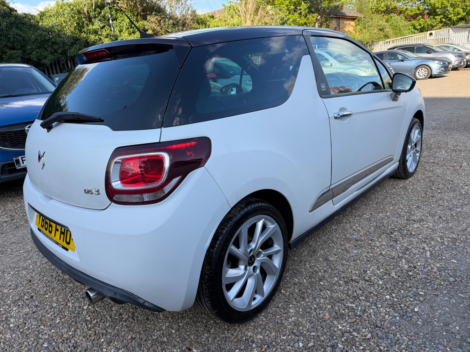 DS DS 3 2016 - Cars in Slough