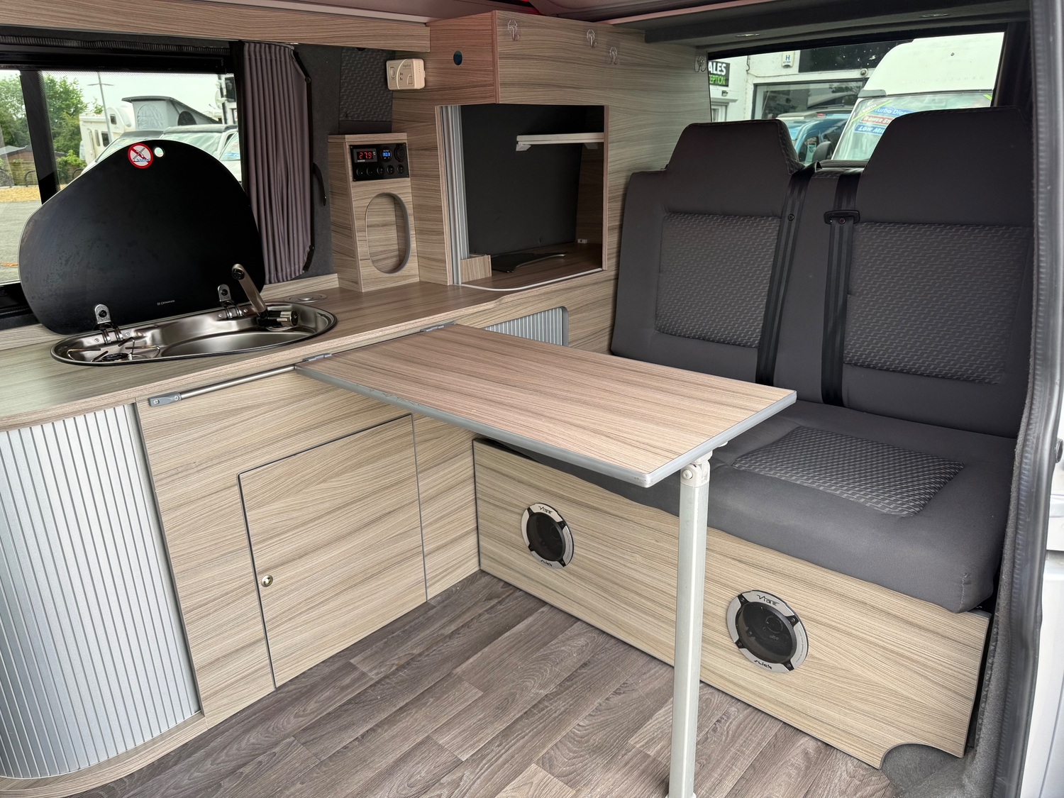 Volkswagen Transporter 2015 - Motorhomes & Caravans in Weston-Super-Mare