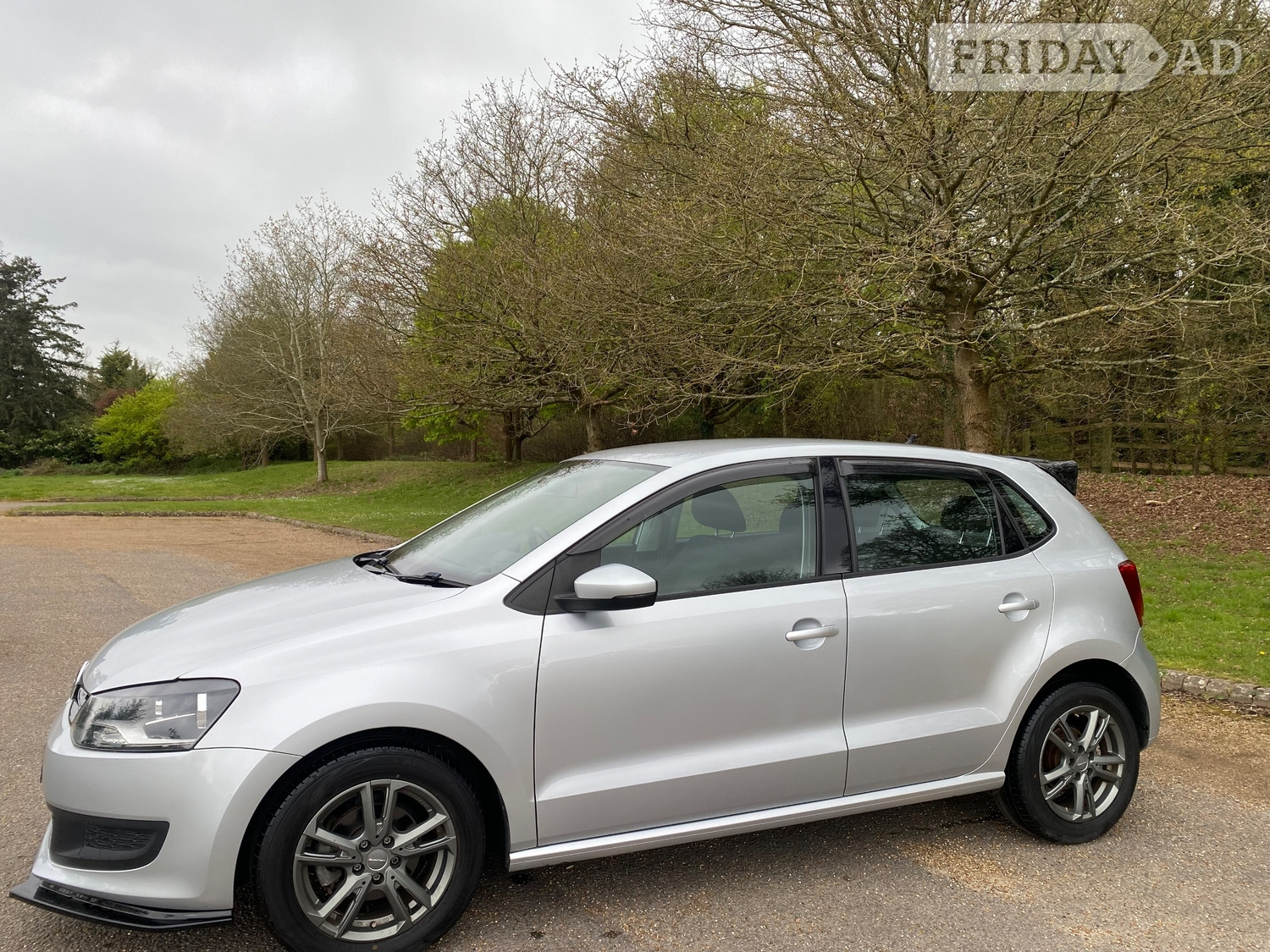 Volkswagen Polo 2012 - Cars