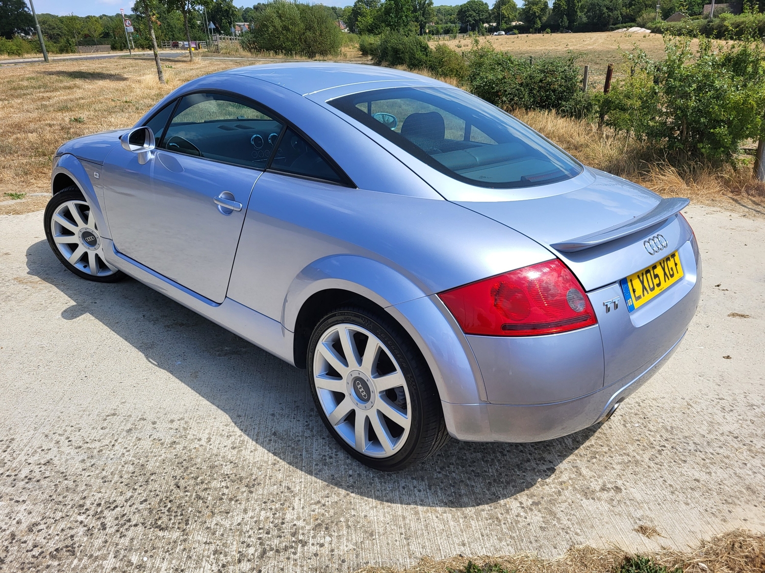 Audi TT Horley
