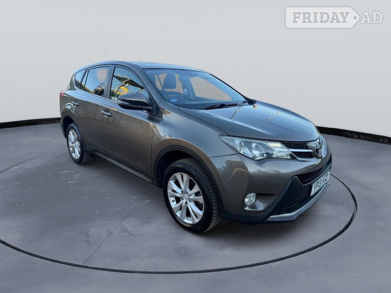 Toyota RAV4 2013 in Ealing