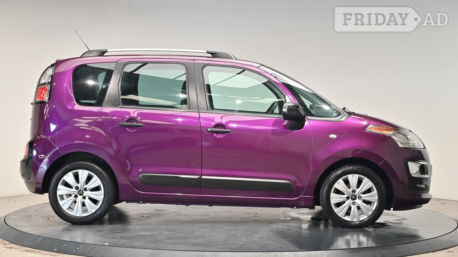 Citroen C3 Picasso 2017 - Cars in Cullompton