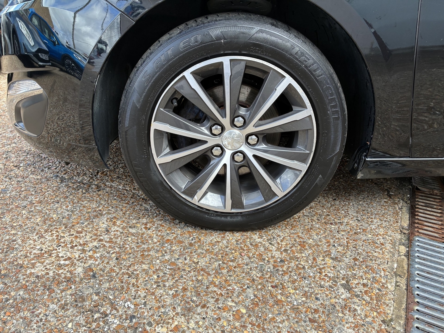 Peugeot 308 2015 - Cars