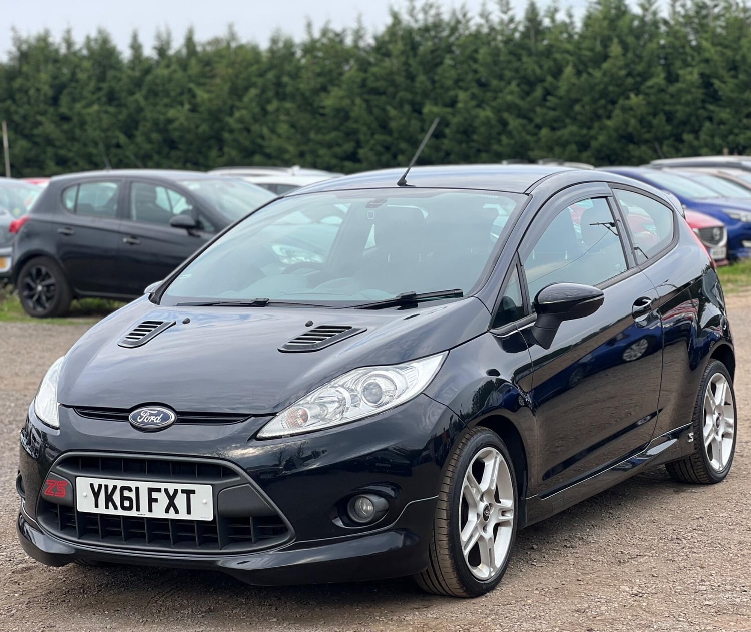 Ford Fiesta 2013 - Cars
