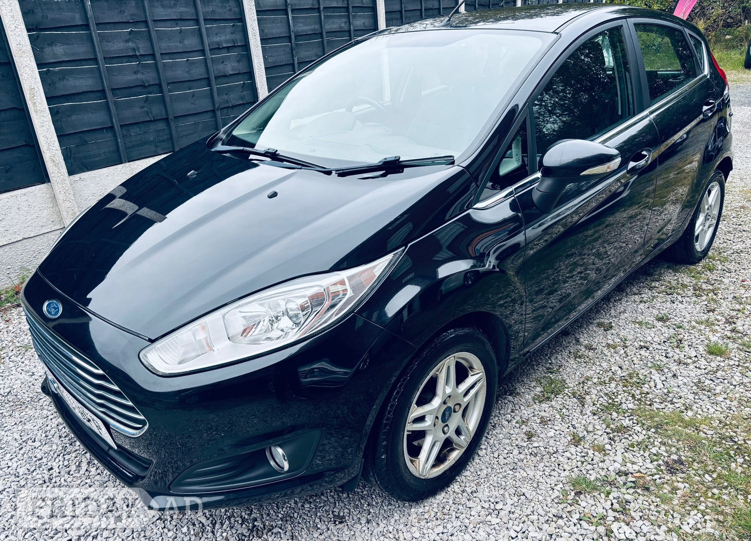 [ berth ]Ford Fiesta