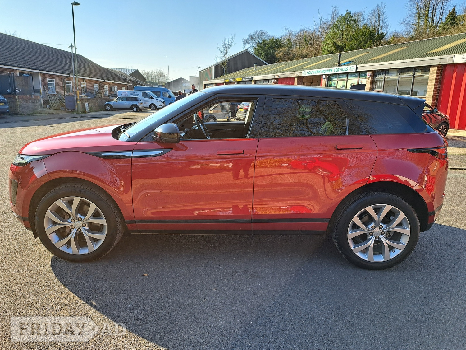 Land Rover Range Rover Evoque 2019 - Cars in Waterlooville