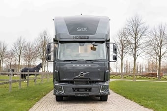 Stephex  Volvo FL280 Horsebox