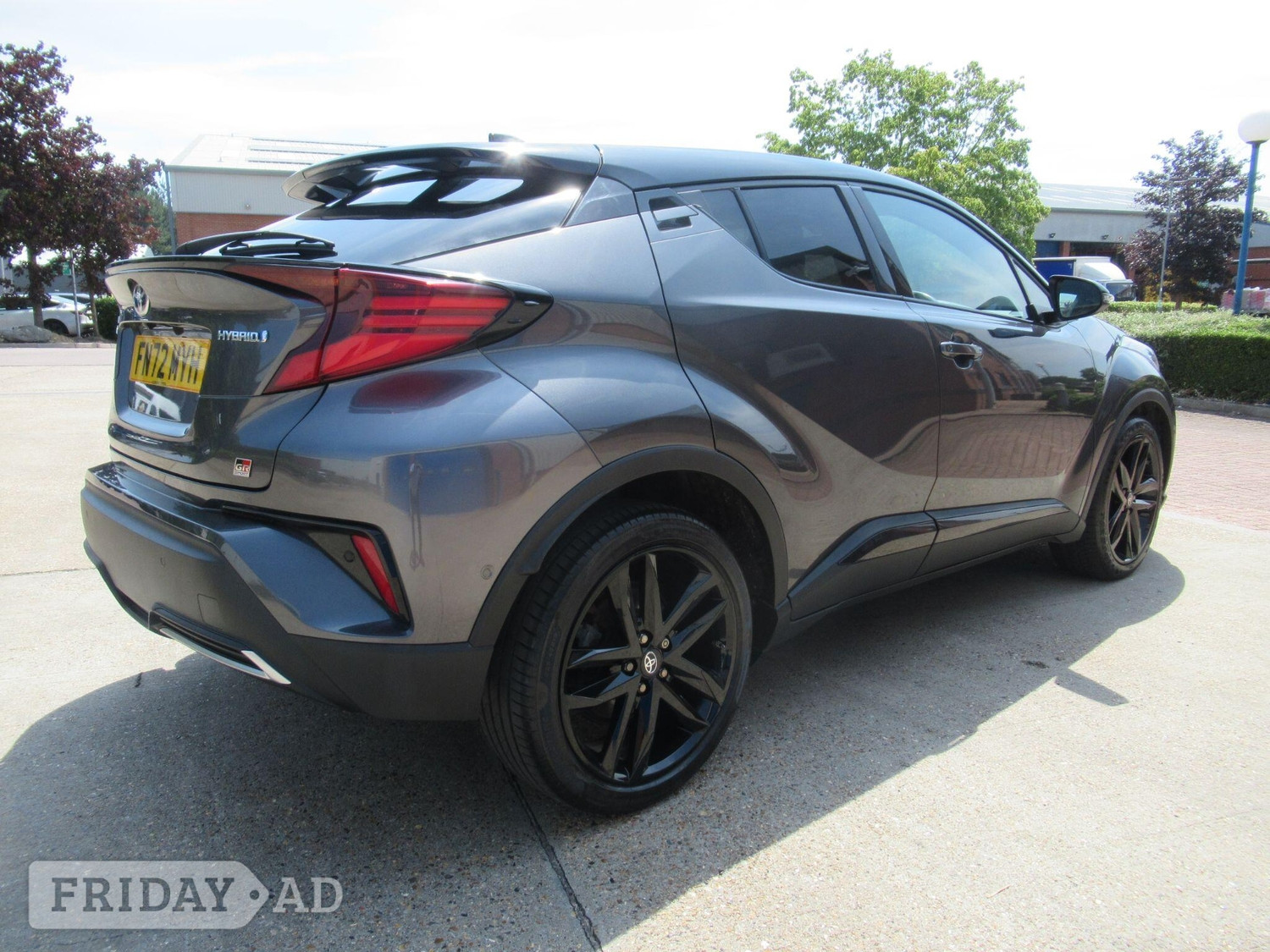 [ berth ]Toyota C-HR