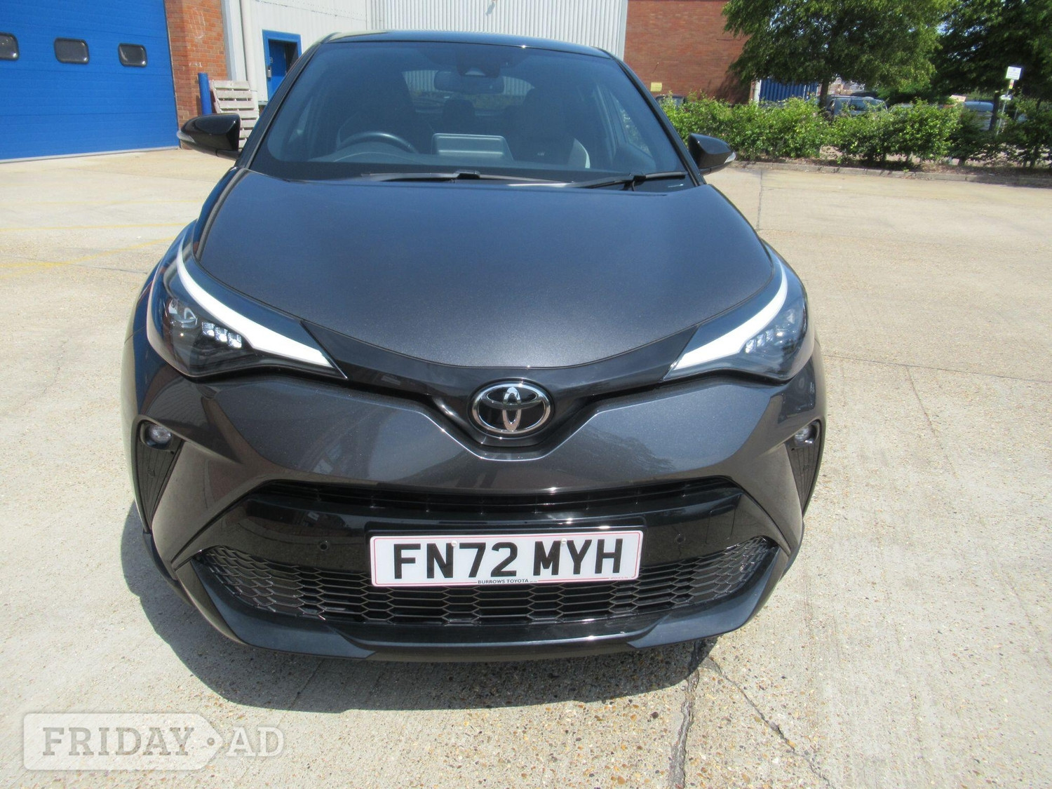 Toyota C-HR 2022 - Cars in St. Albans