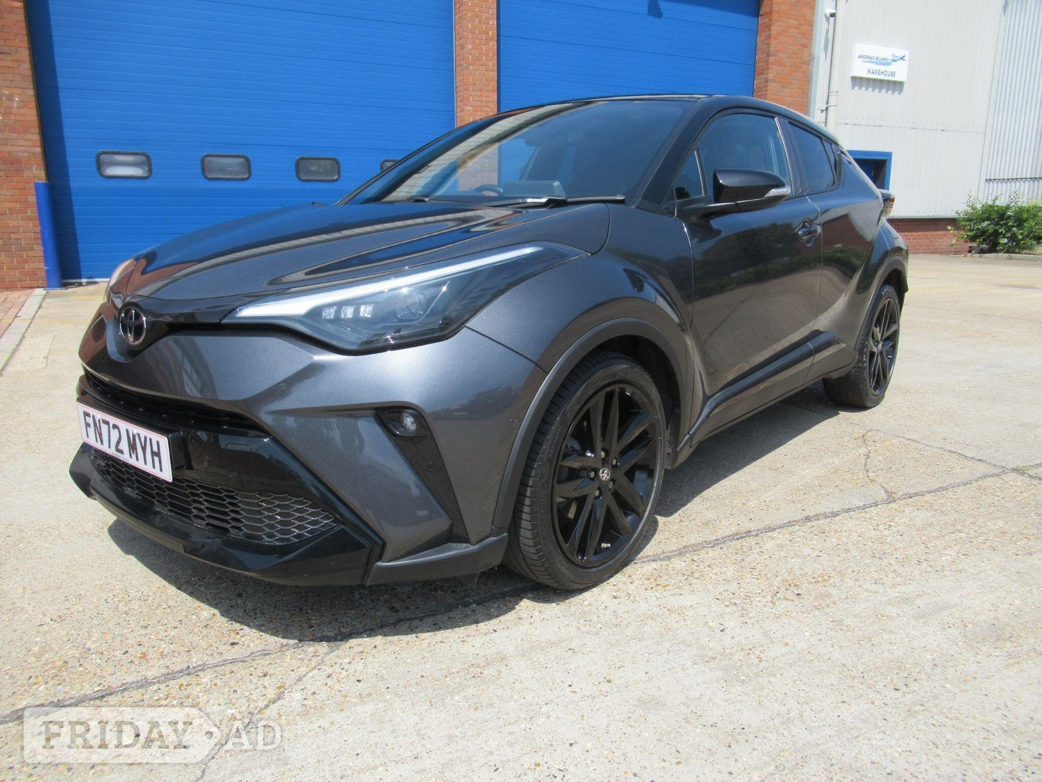 Toyota C-HR 2022 - Cars