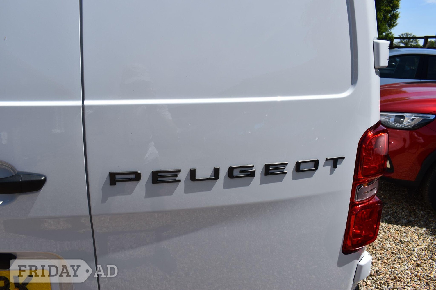 Peugeot E-EXPERT 2024 - Vans & Commercial Vehicles