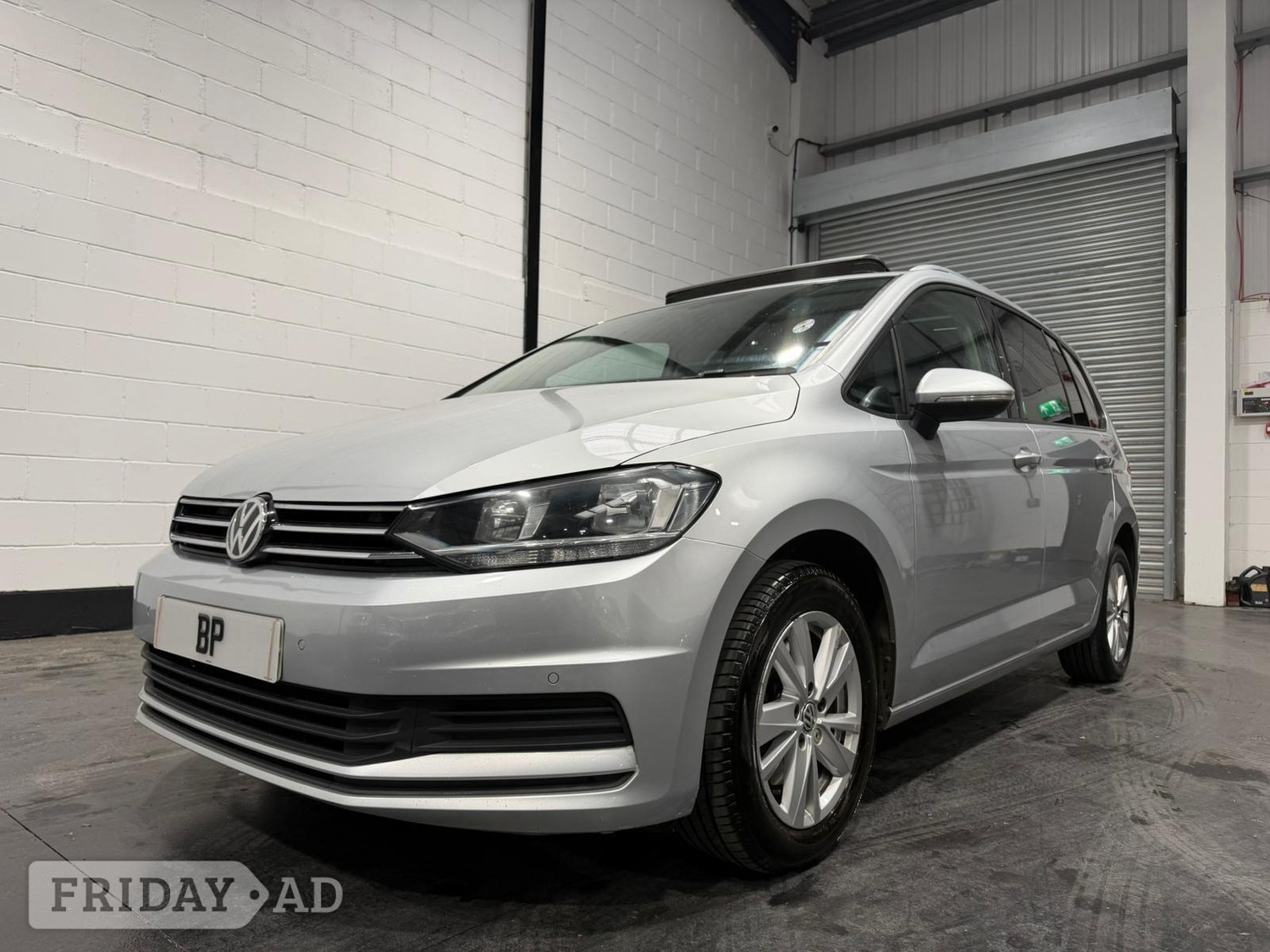 [ berth ]Volkswagen Touran