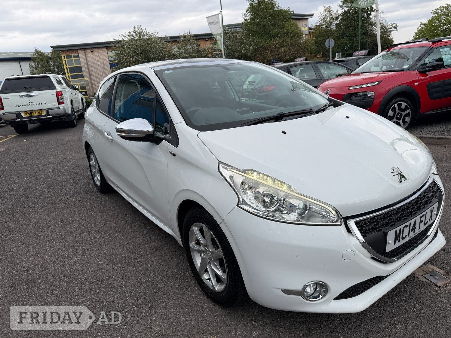 [ berth ]Peugeot 208