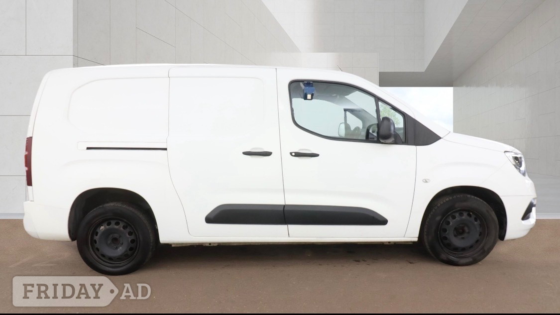 [ berth ]Vauxhall Combo