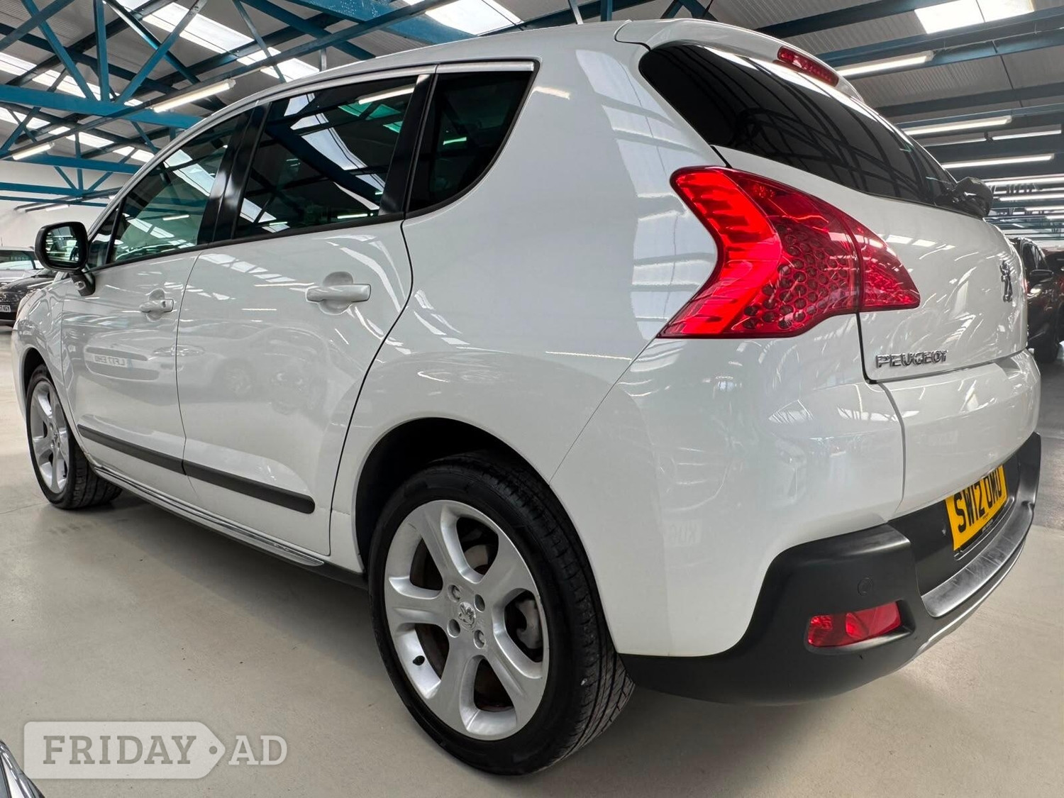 Peugeot 3008 2012 - Cars in Bolton