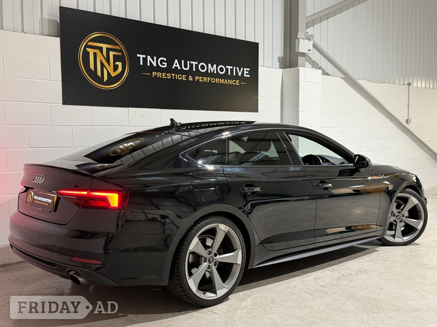 Audi A5 2019 - Cars in Croydon