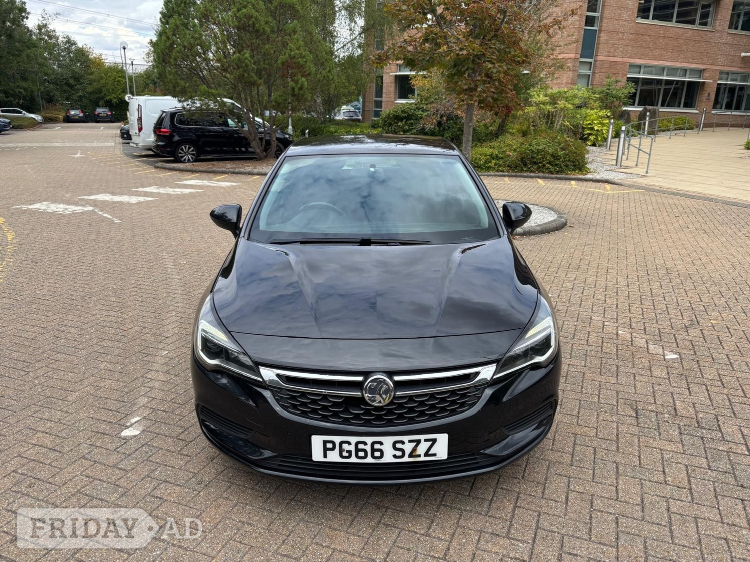 Vauxhall Astra 2017 - Cars