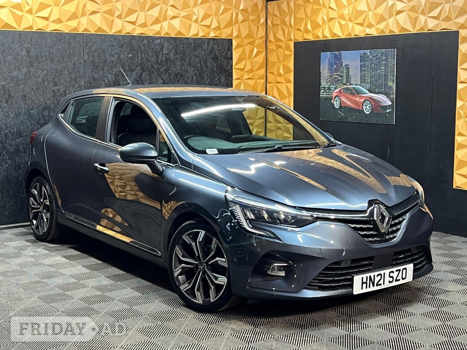 Renault Clio 2021 in Halifax