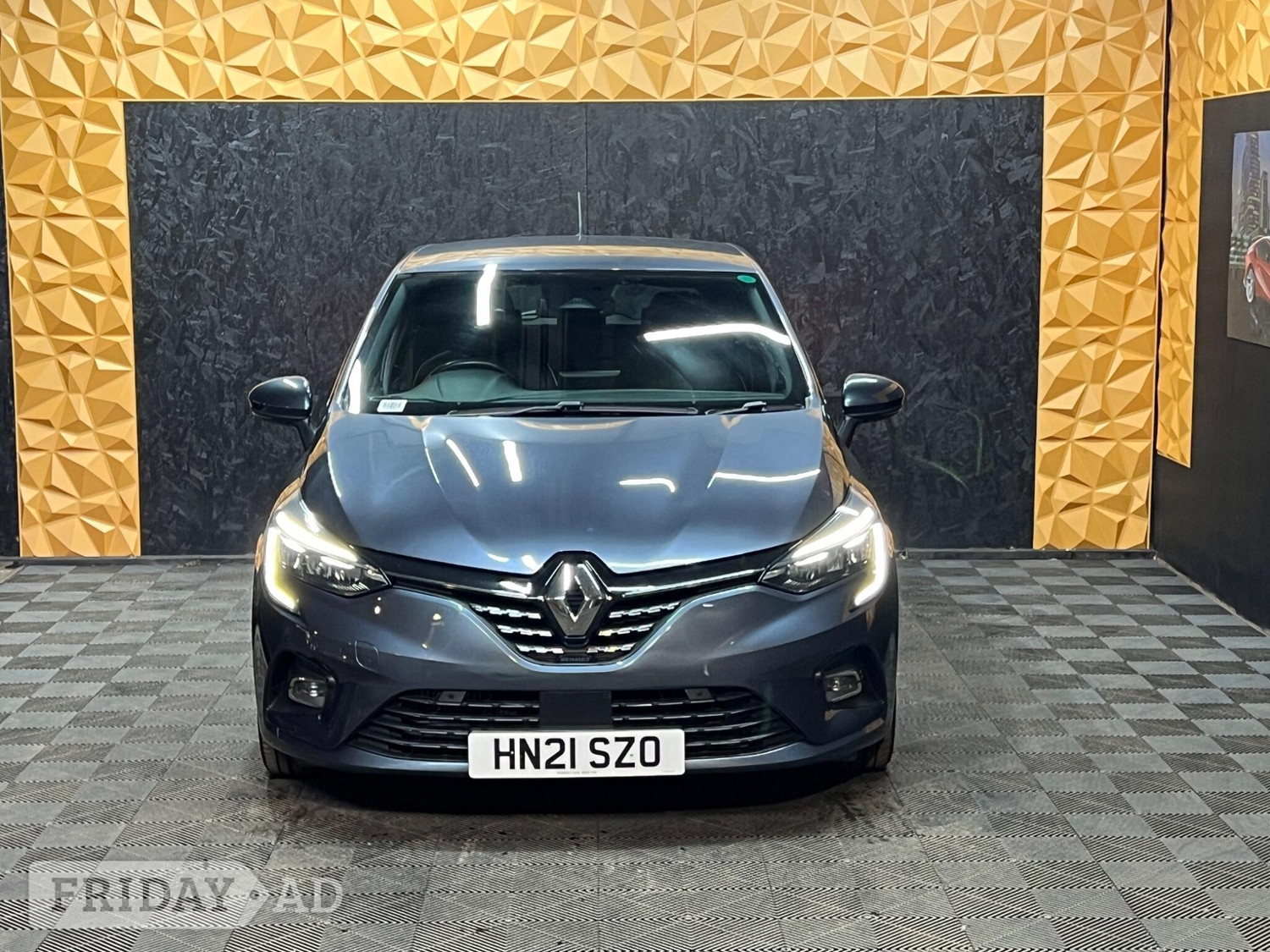 Renault Clio Halifax