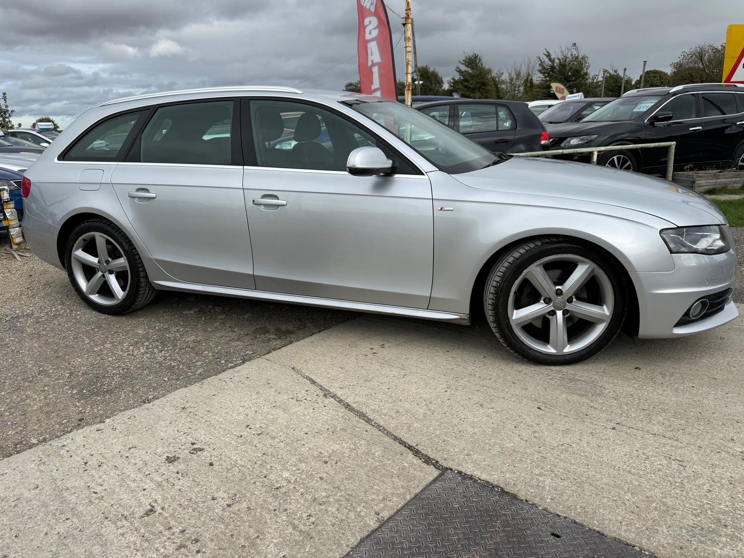 [ berth ]Audi A4 Avant