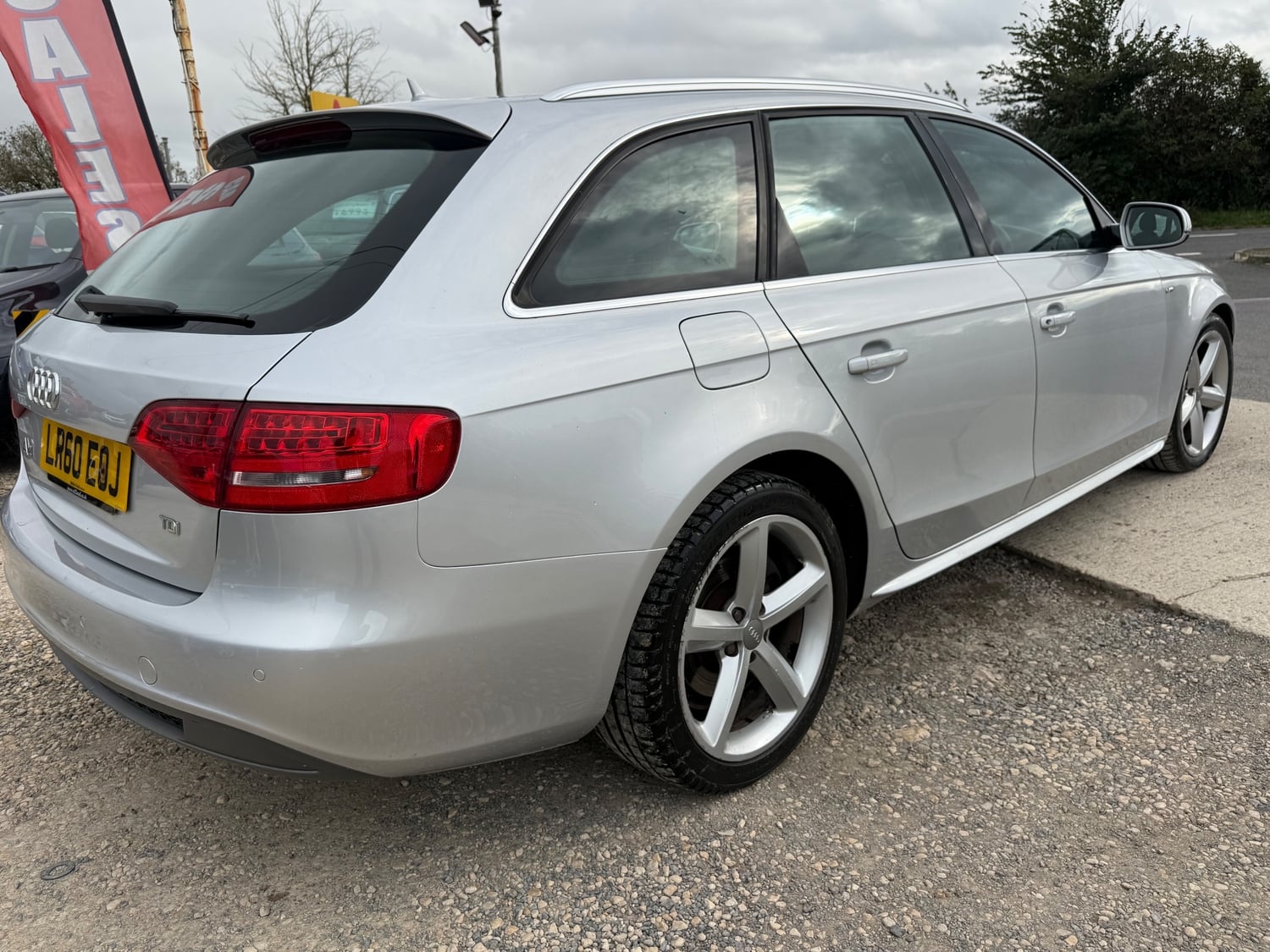 Audi A4 Avant 2010 - Cars in Burford