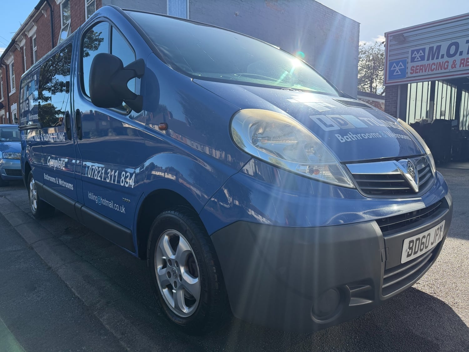 Vauxhall Vivaro 2011 - Vans & Commercial Vehicles in Kettering