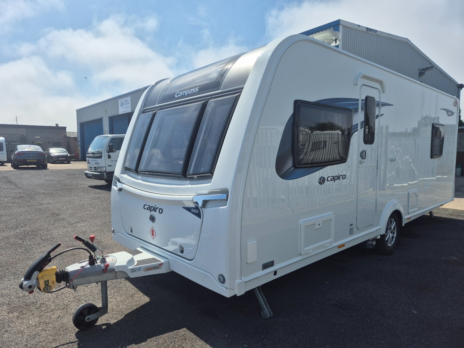 [ berth ]Compass Capiro 550