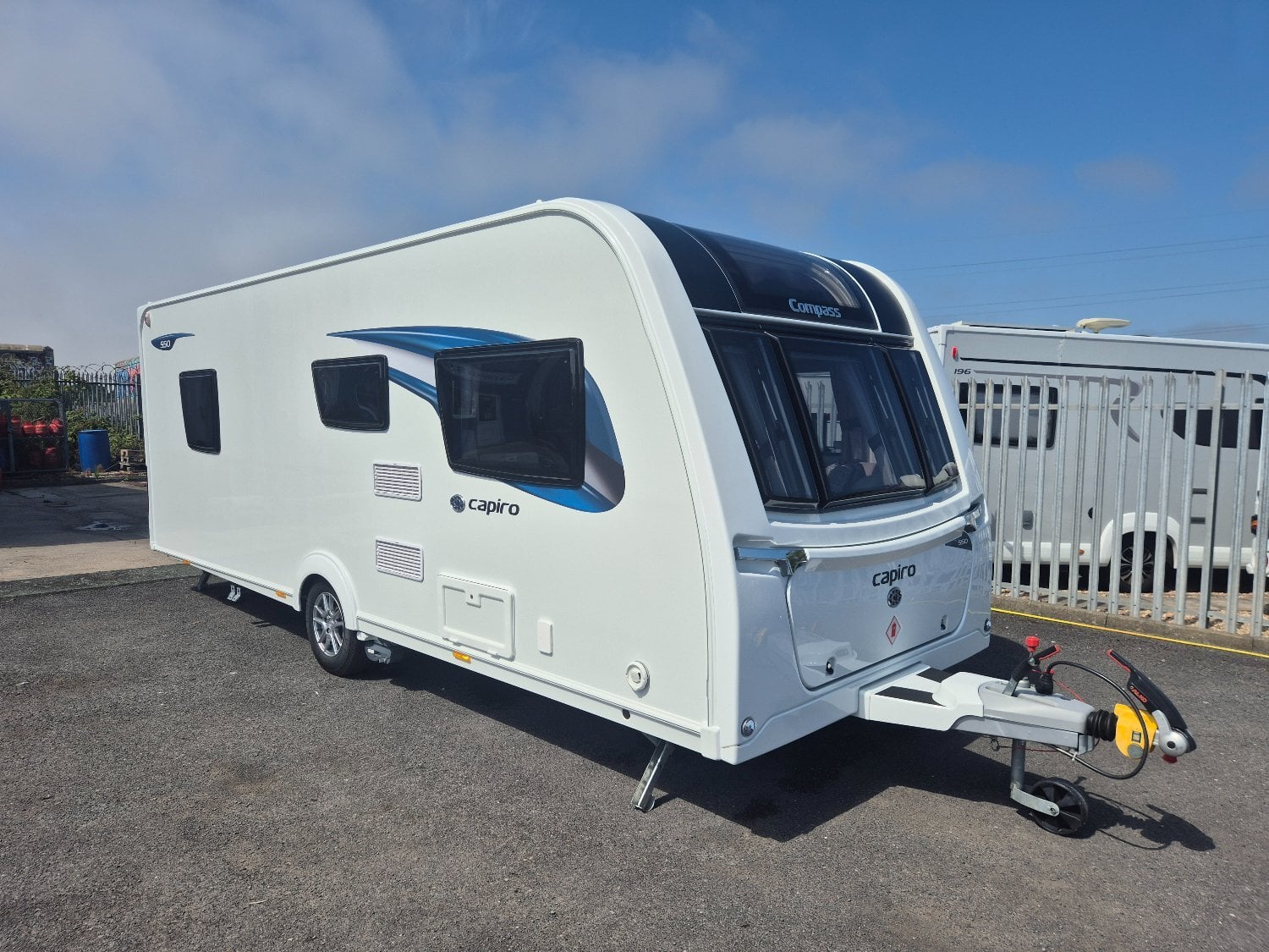 Compass Capiro 550 2023 - Motorhomes & Caravans