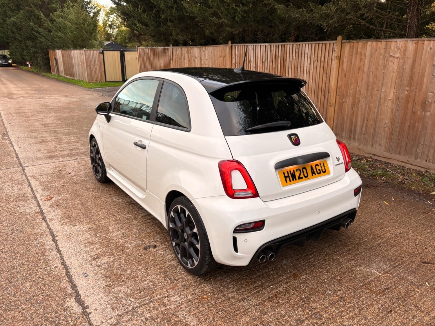 Abarth 595 2020 - Cars