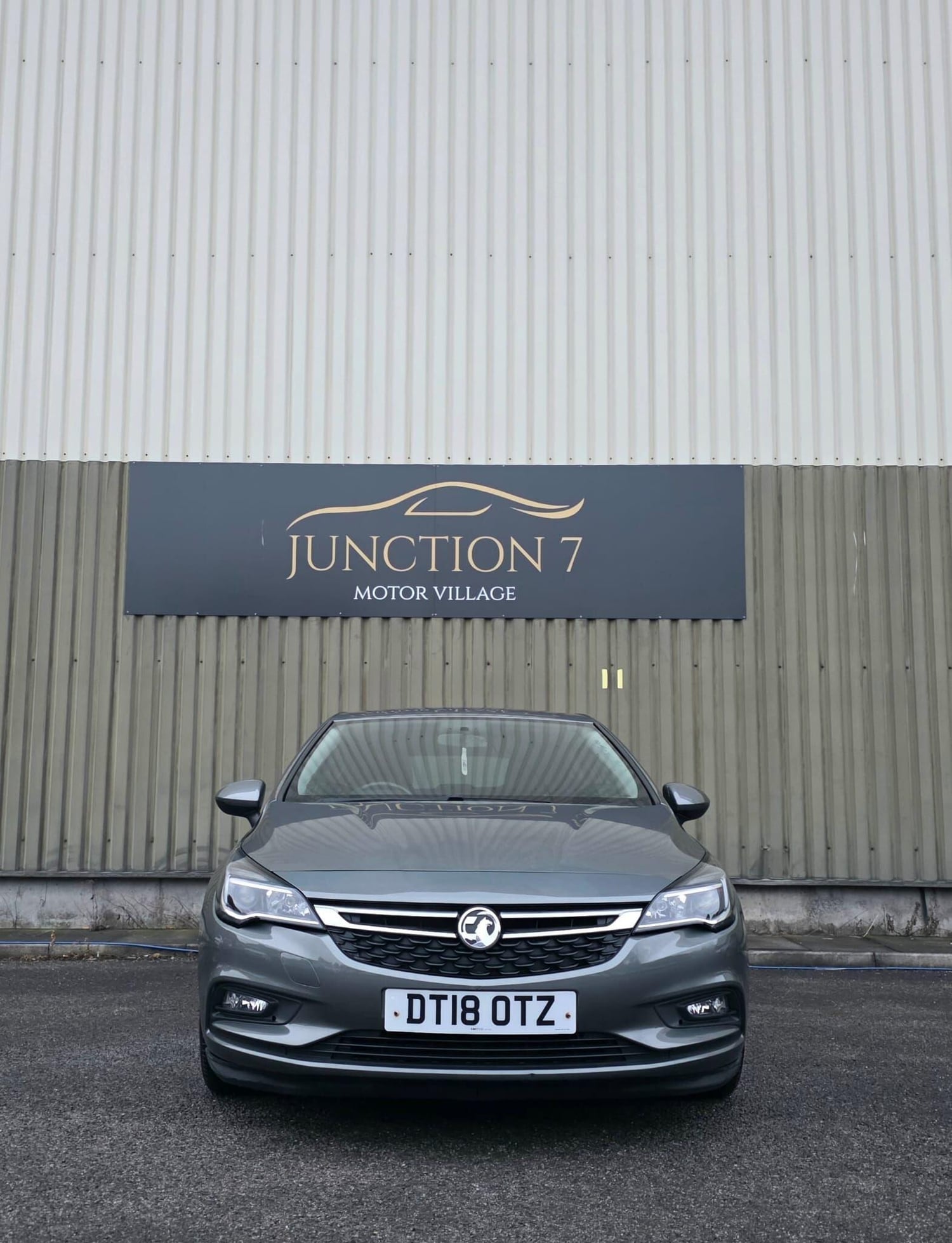 Vauxhall Astra 2018 - Cars in Accrington