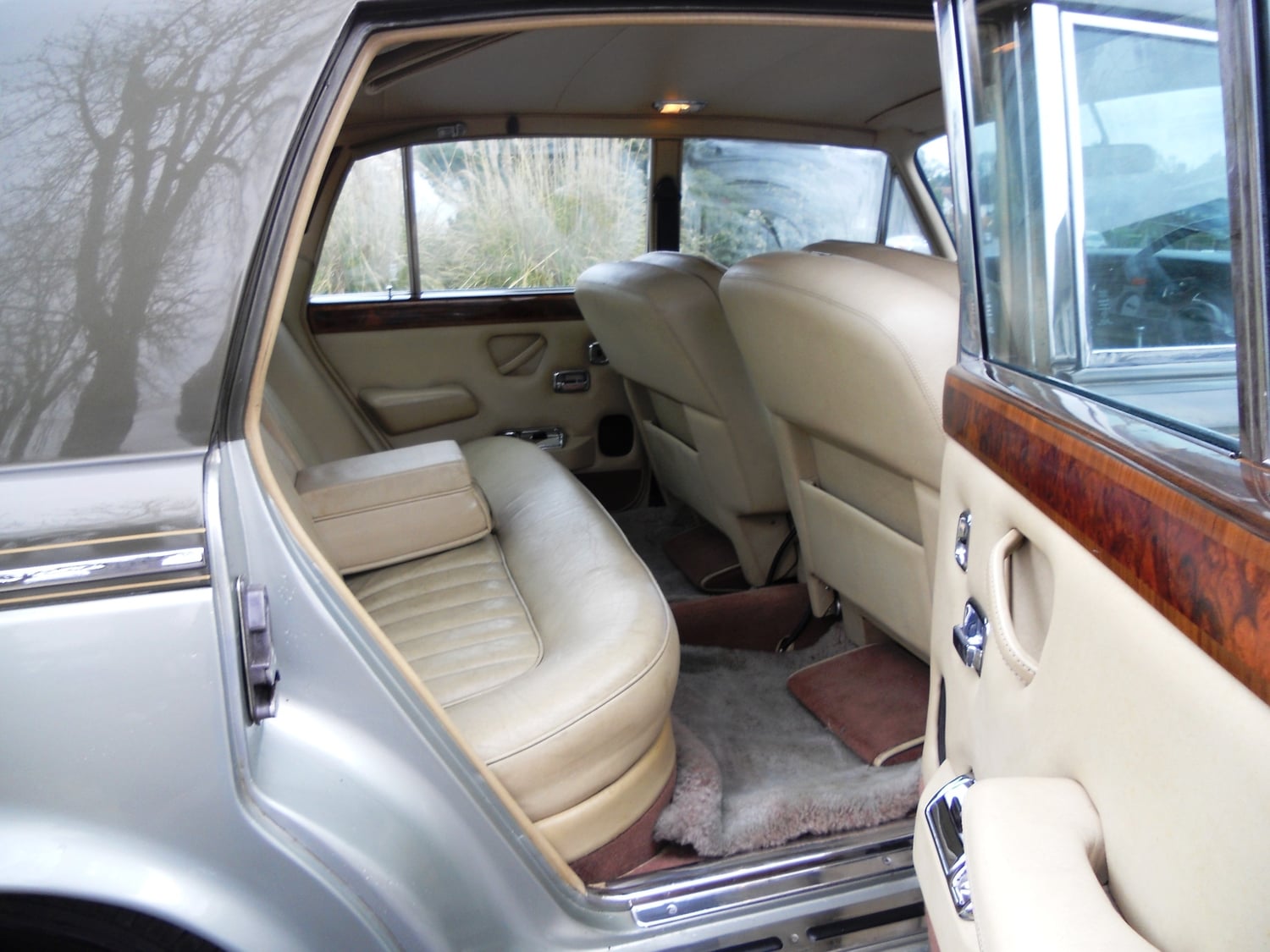 [ berth ]Rolls-Royce Silver Shadow
